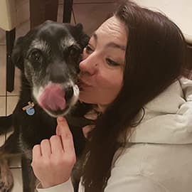 Cora Kottisch mit Hund Renji